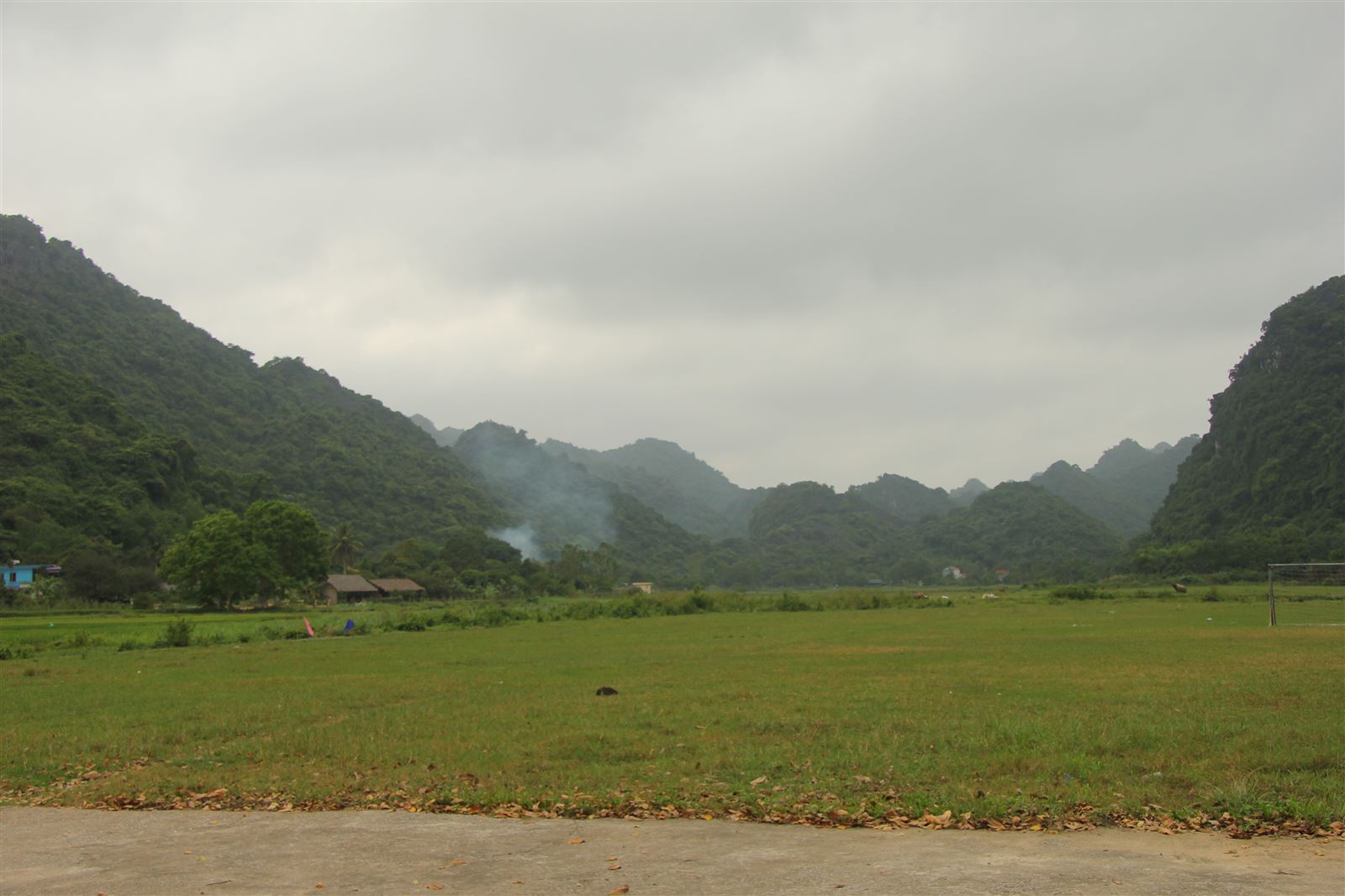 làng Việt Hải