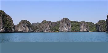 Three peaches beach Lan Ha Bay
