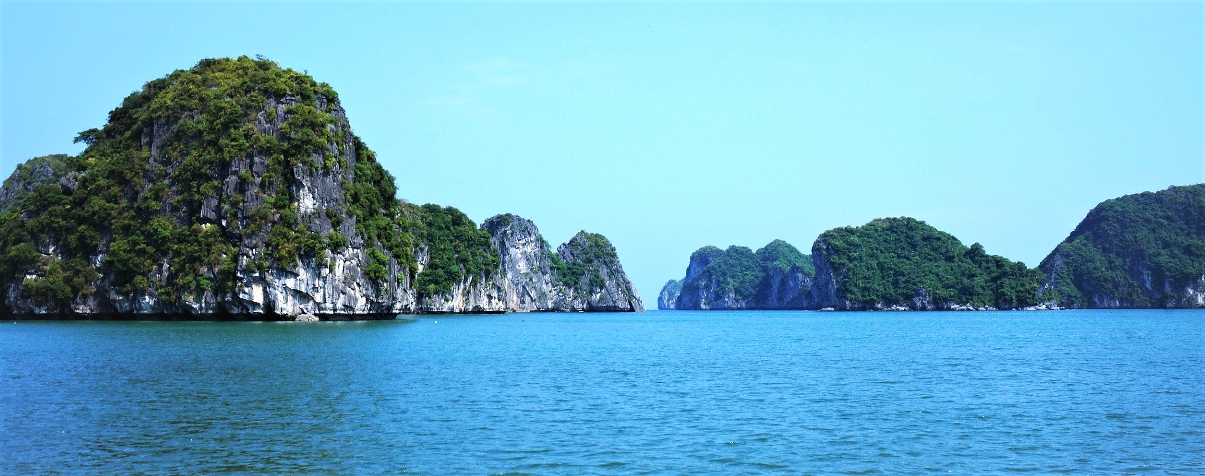 a part of Lan Ha Bay